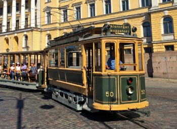 Satavuotiasta sähköistä liikennettä