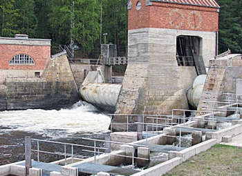 Teollisuuden sähkönkäyttö väheni