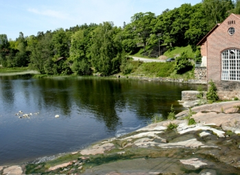 Vaihtelevia velvoitteita
