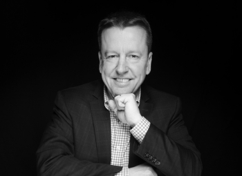 Roger Holm Katternön toimitusjohtajaksi