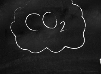 OECD kiirehtii hiiliverotusta